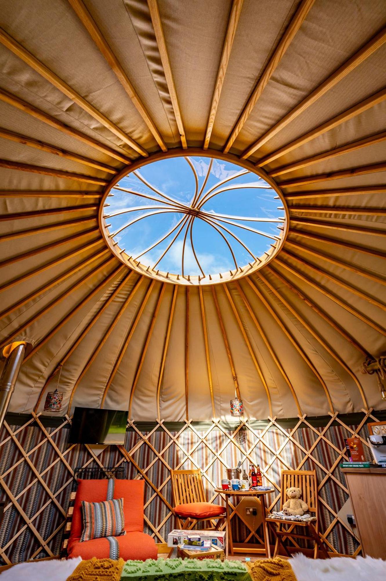 Hotel Glamping At South Lytchett Manor Poole Exterior foto